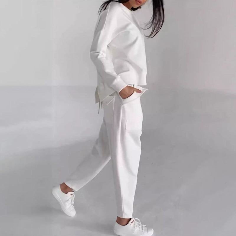 Sporty-casual women's suit with many pockets💖